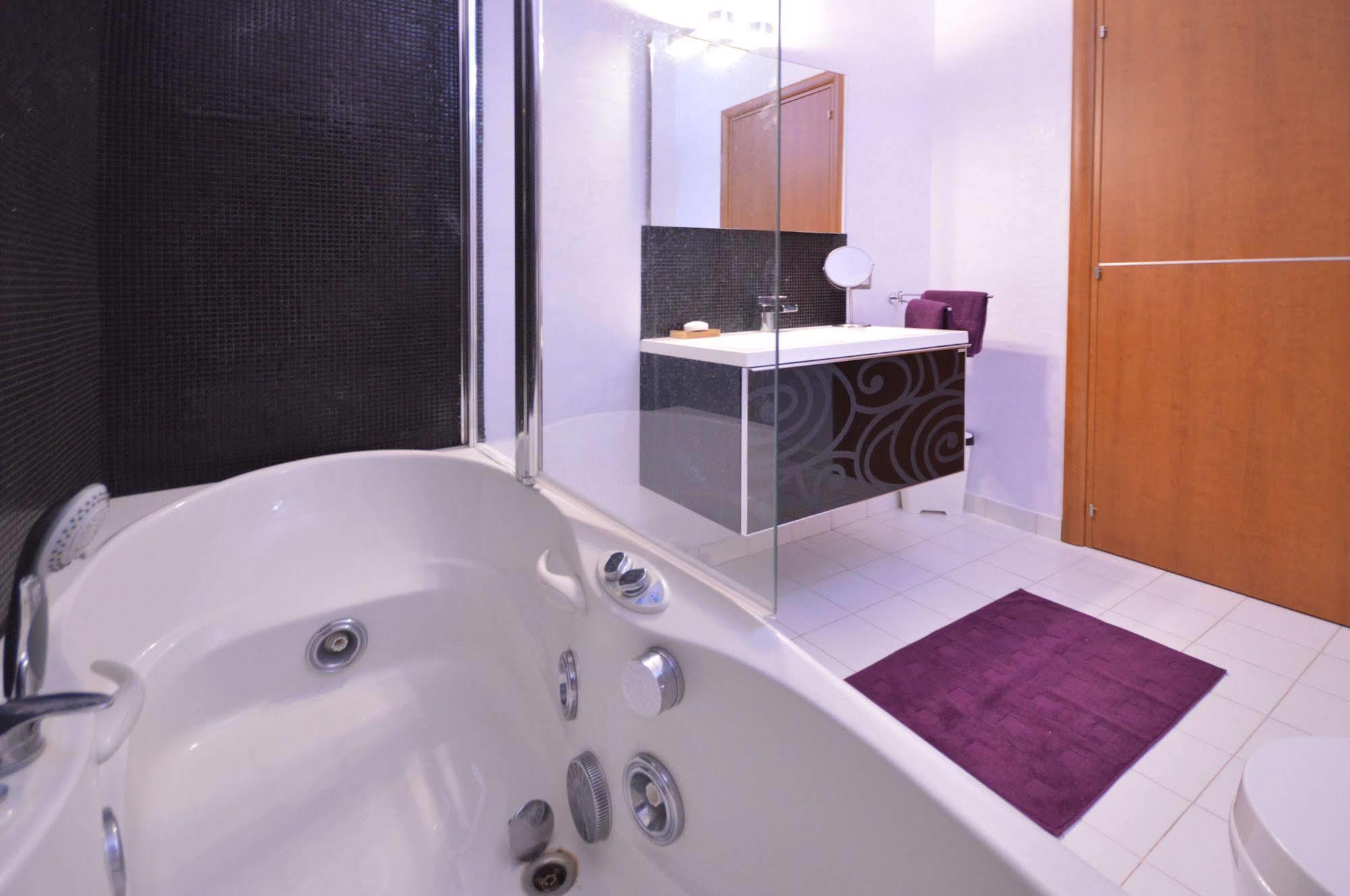 Mar Dei Poeti - Luxury Suites Torre Archirafi Экстерьер фото